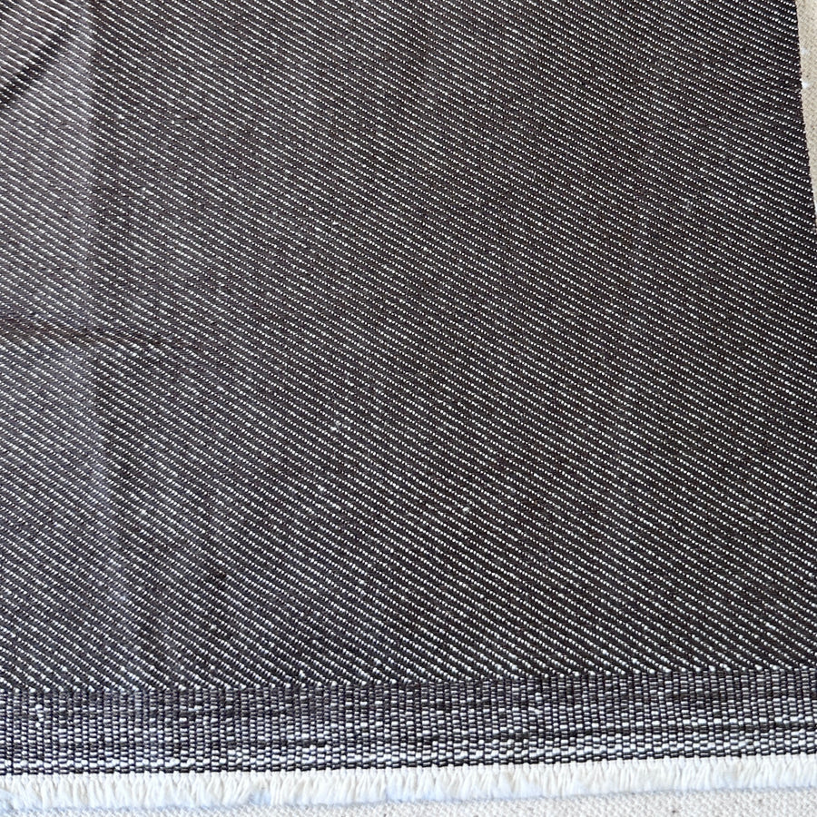WHT-DEN-148 photo 1